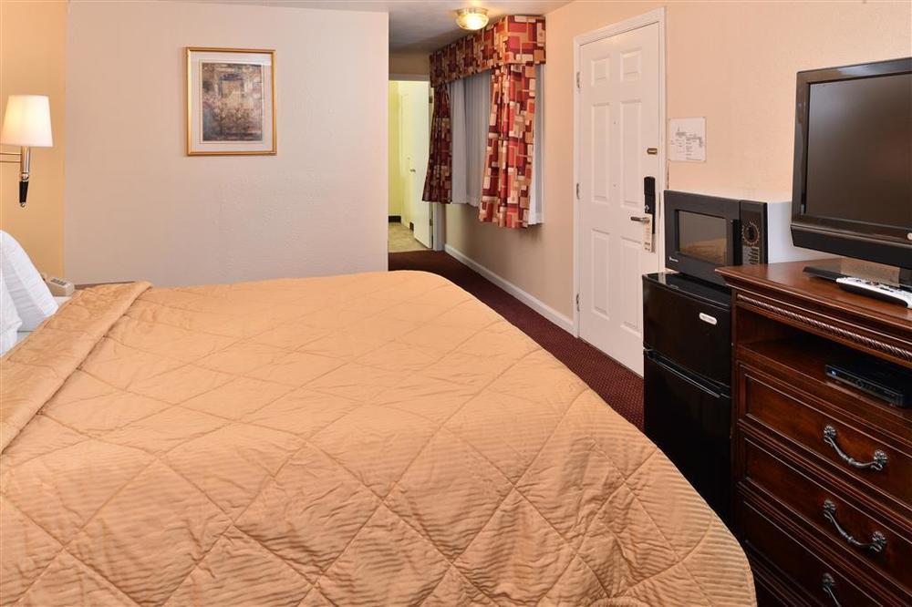 Travelodge By Wyndham Klamath Falls Rom bilde