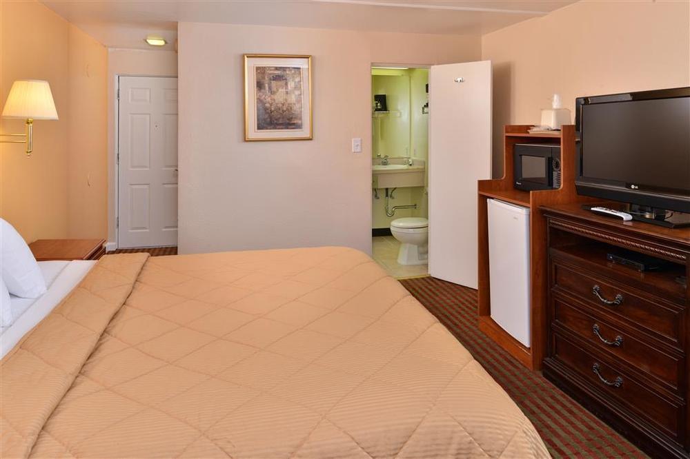 Travelodge By Wyndham Klamath Falls Rom bilde
